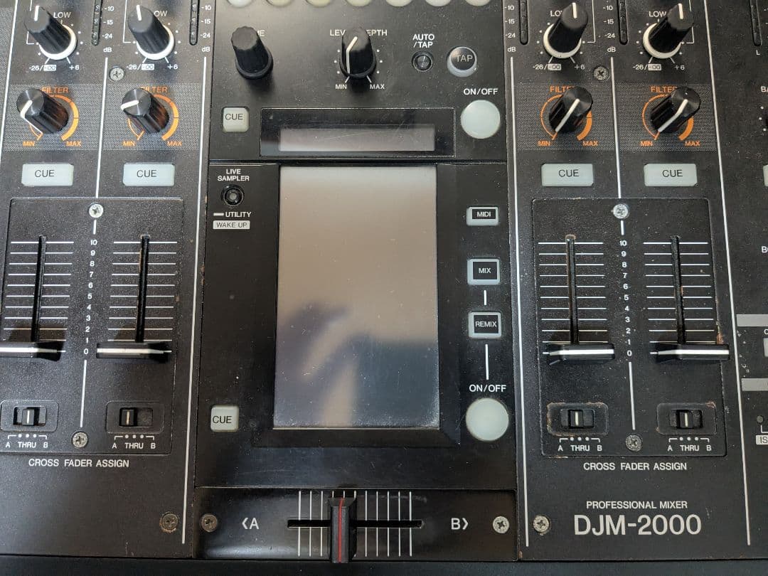 Pioneer DJM-2000 DJミキサー