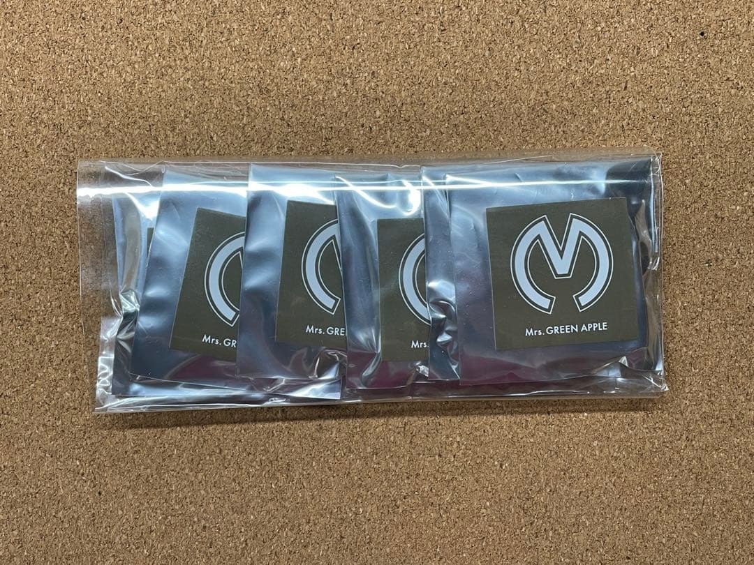 Mrs. Green Apple ピンバッジ