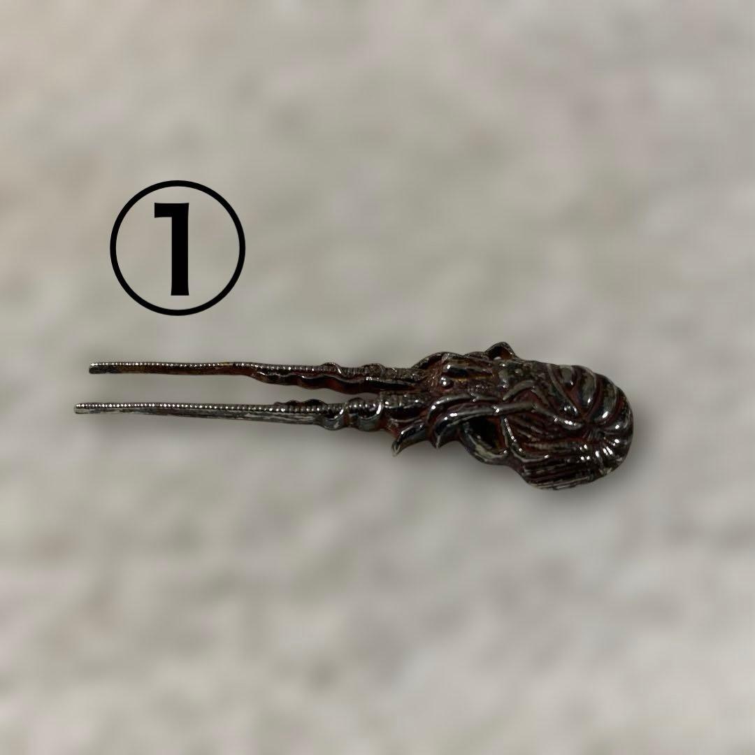 B–13 目貫　木箱付き　伊勢海老　刀装具　武具　アンティーク　美術品　工芸品