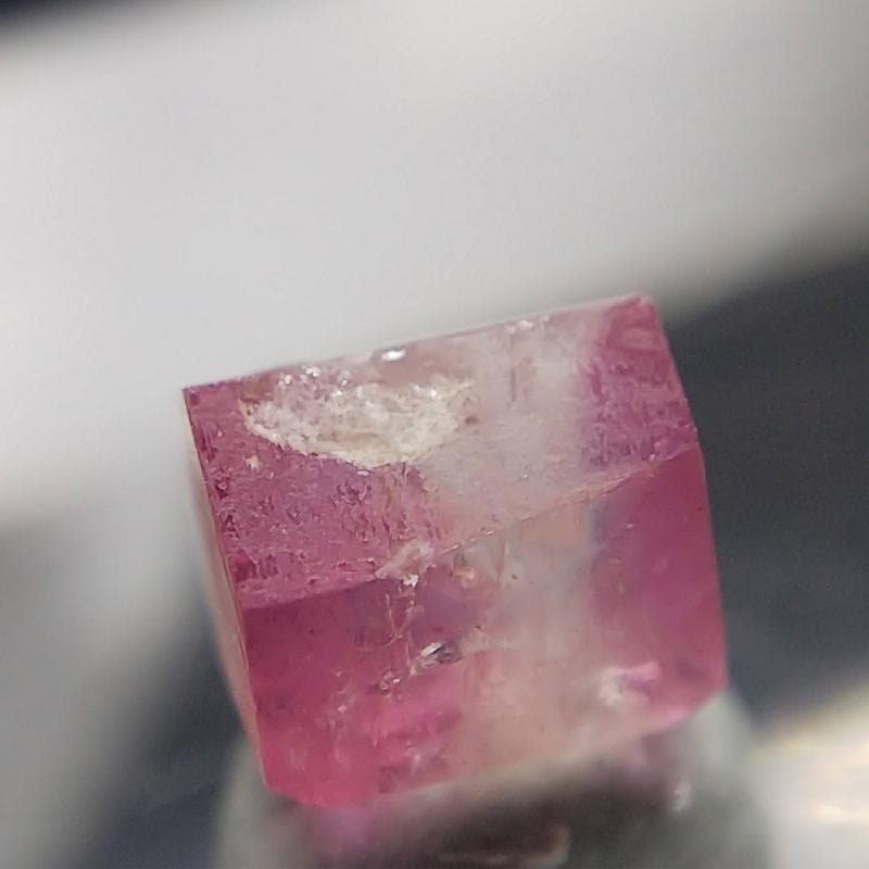 341 レア ペツォッタイト ラズベリル 結晶 原石