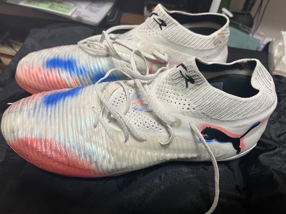 Puma サッカーシューズ フューチャー8アルティメットAG 25.5