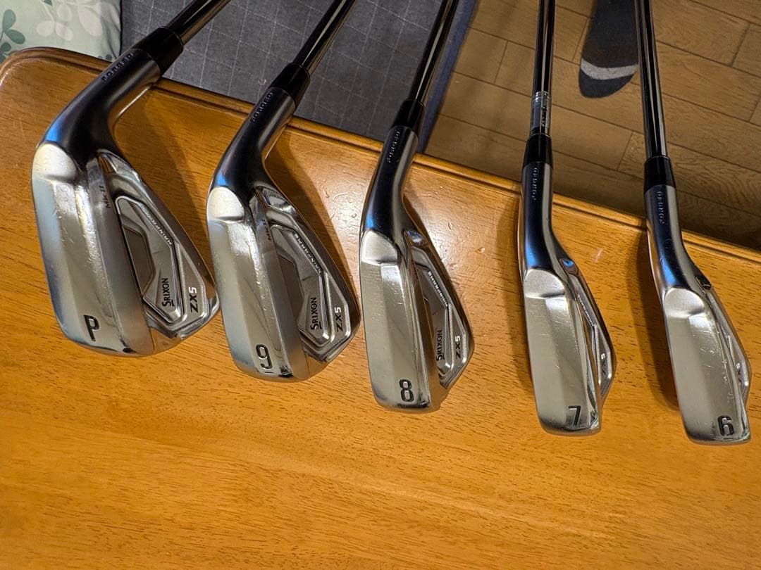 美品:スリクソンZX5 Mk2 アイアン 6～PW NS.PRO950 DST