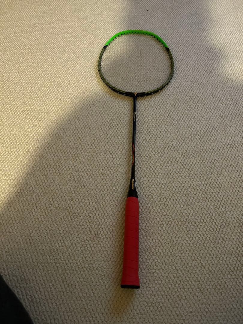 バドミントンラケット フライパワー　アルガプラ