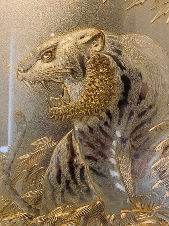 金の虎　　　　　　　　　　　　　　　　　　　ゴールド GOLD 芸術品 美術品