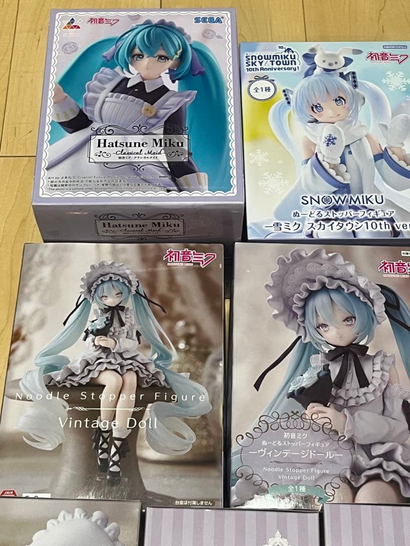 初音ミク フィギュア まとめ売り 13体 ヴィンテージミク 雪ミク ガンダムミク