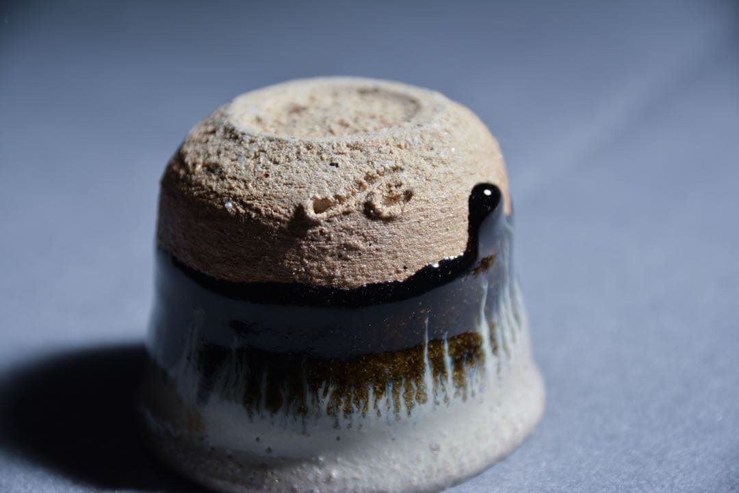 いろはや様◯西岡小十　朝鮮唐津ぐい呑　共箱