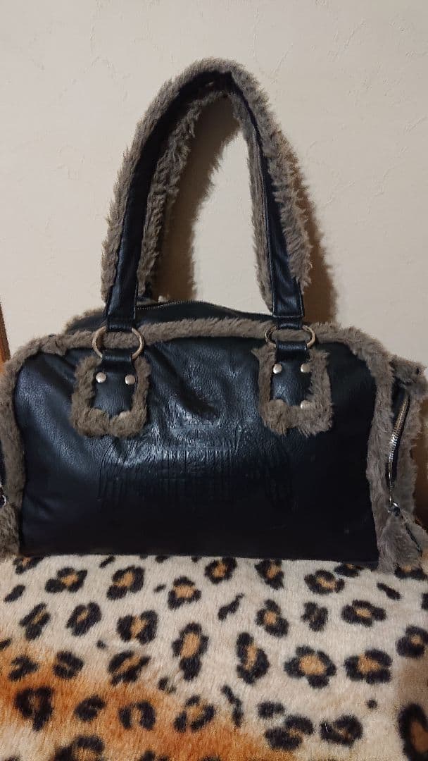 HYDE ボストンバッグ　富良野　大幅値下げ