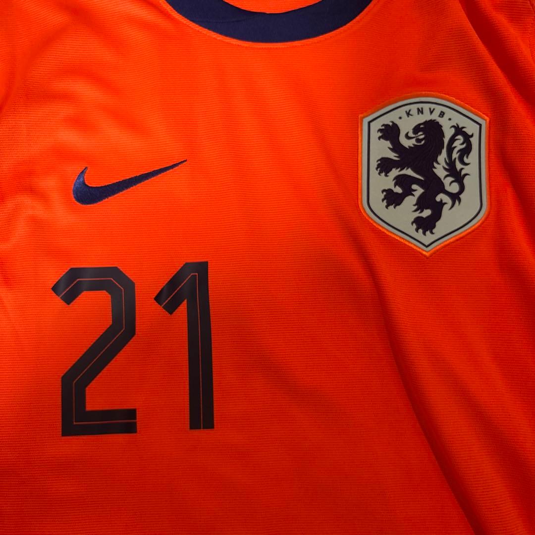 雄*口様 オランダ代表　フレンキーデヨング　バルセロナ サッカーゲームシャツ　ユ