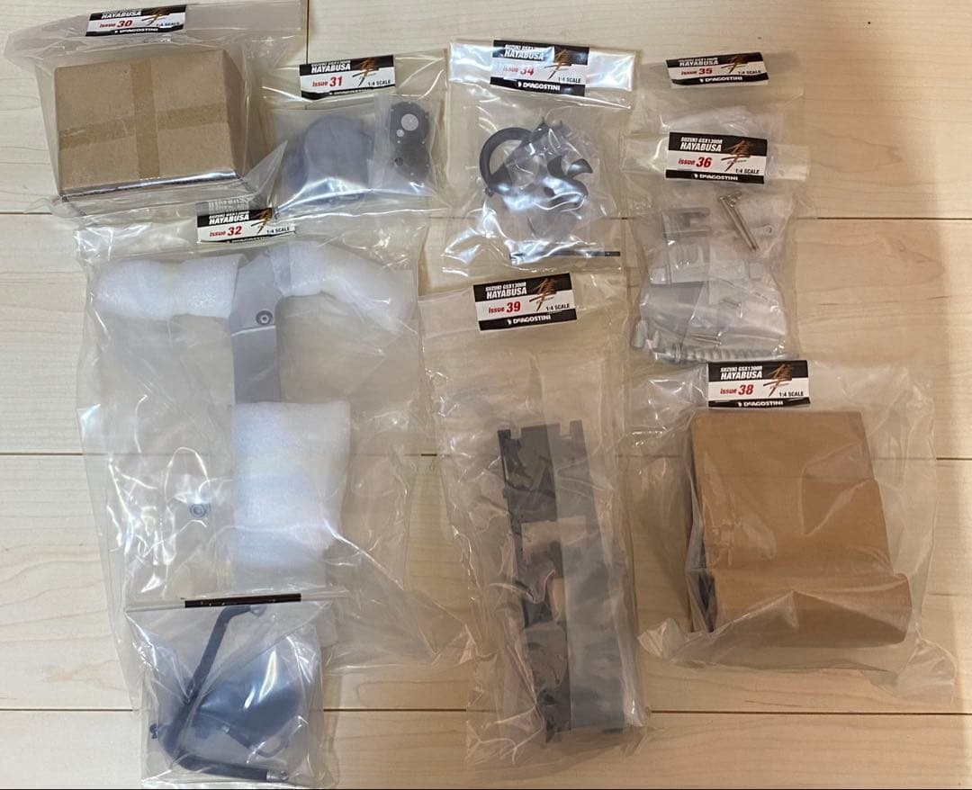 ディアゴスティーニ 隼　HAYABUSA GSX1300R まとめ売り ジャンク
