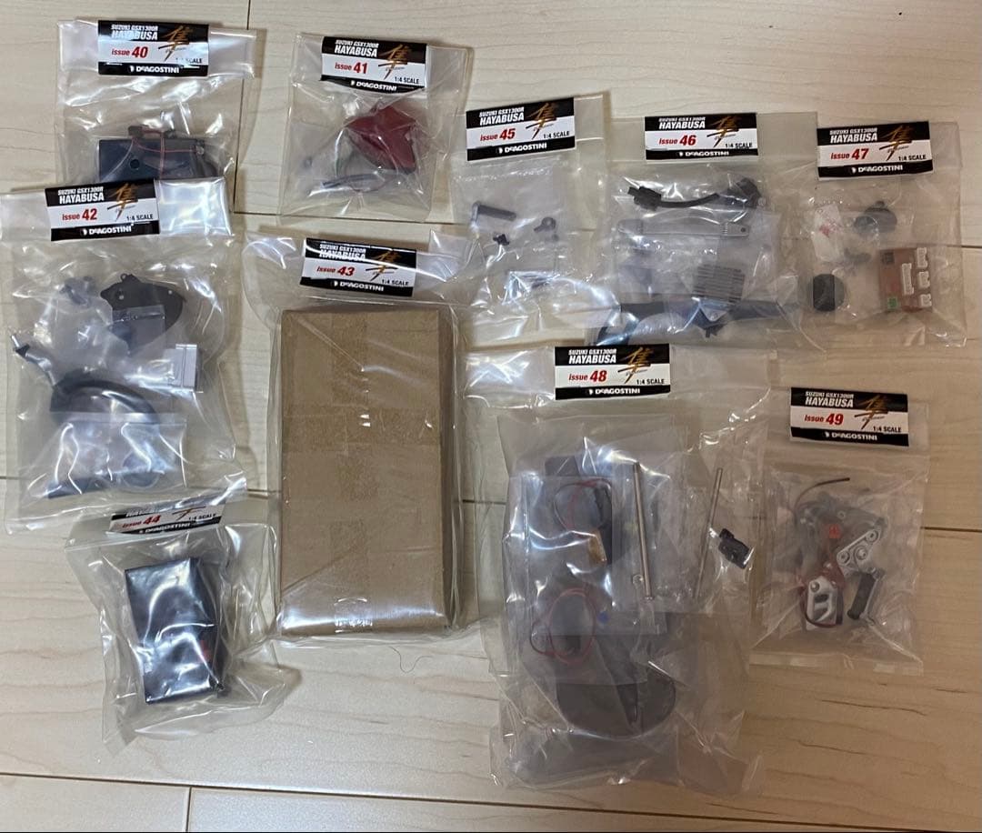 ディアゴスティーニ 隼　HAYABUSA GSX1300R まとめ売り ジャンク