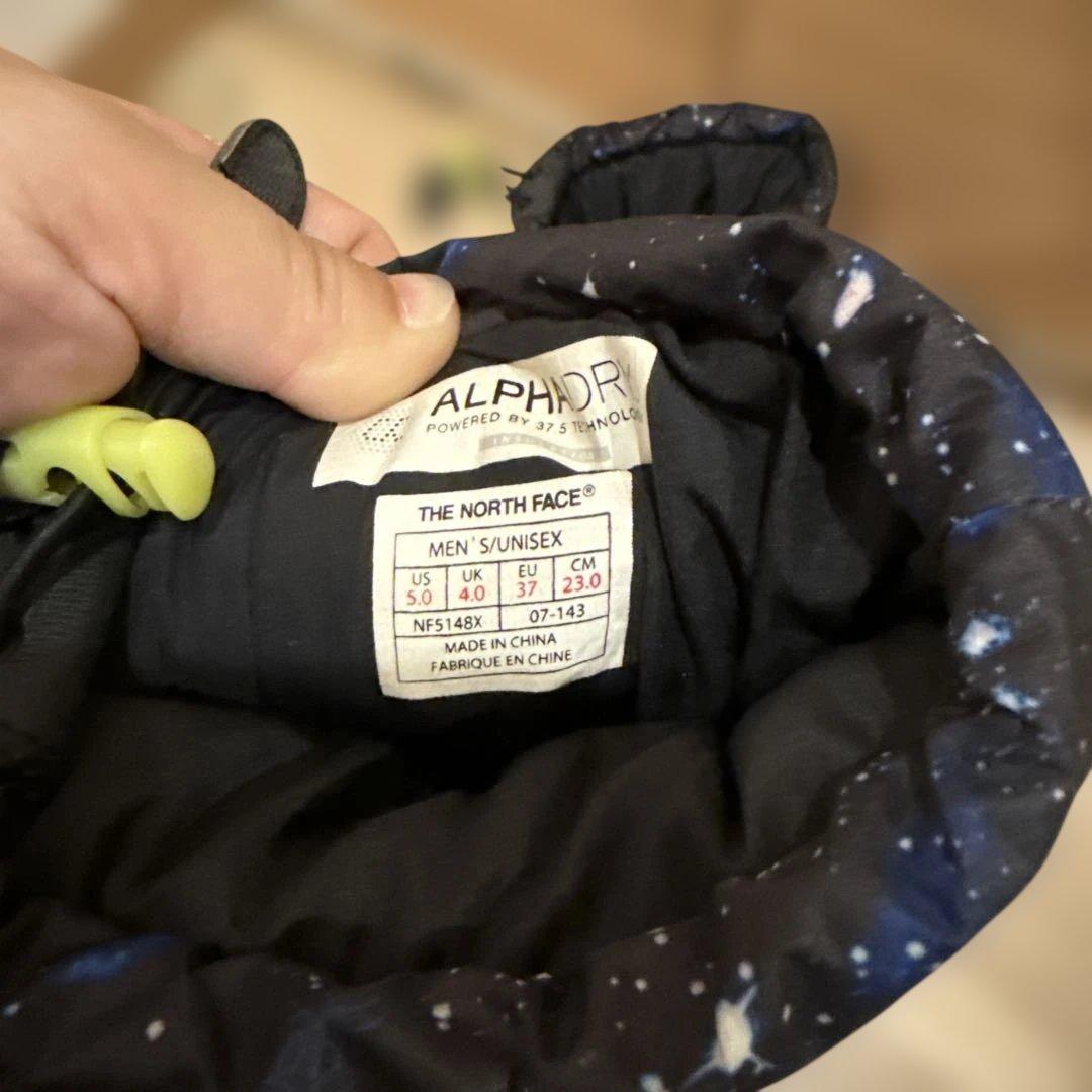 xgirl　THE NORTH FACE 宇宙柄ブーツ 女性用