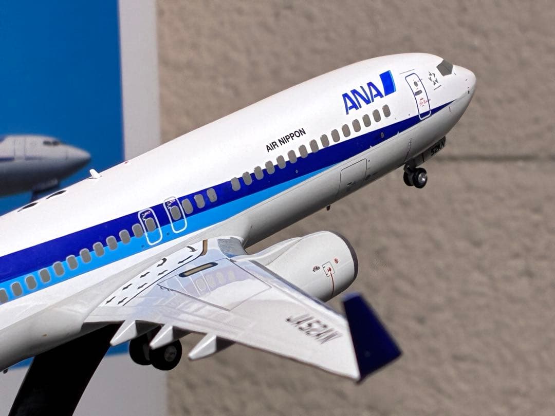 全日空商事 Boeing737-800 1/200 モデルプレーン