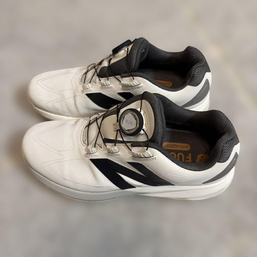 ニューバランス　ゴルフ　1001v5 人気モデル　25センチ