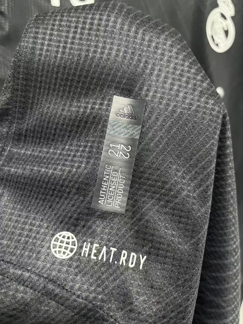 選手支給品レアル・マドリード21-22ユニフォーム VALVERDE バルベルデ