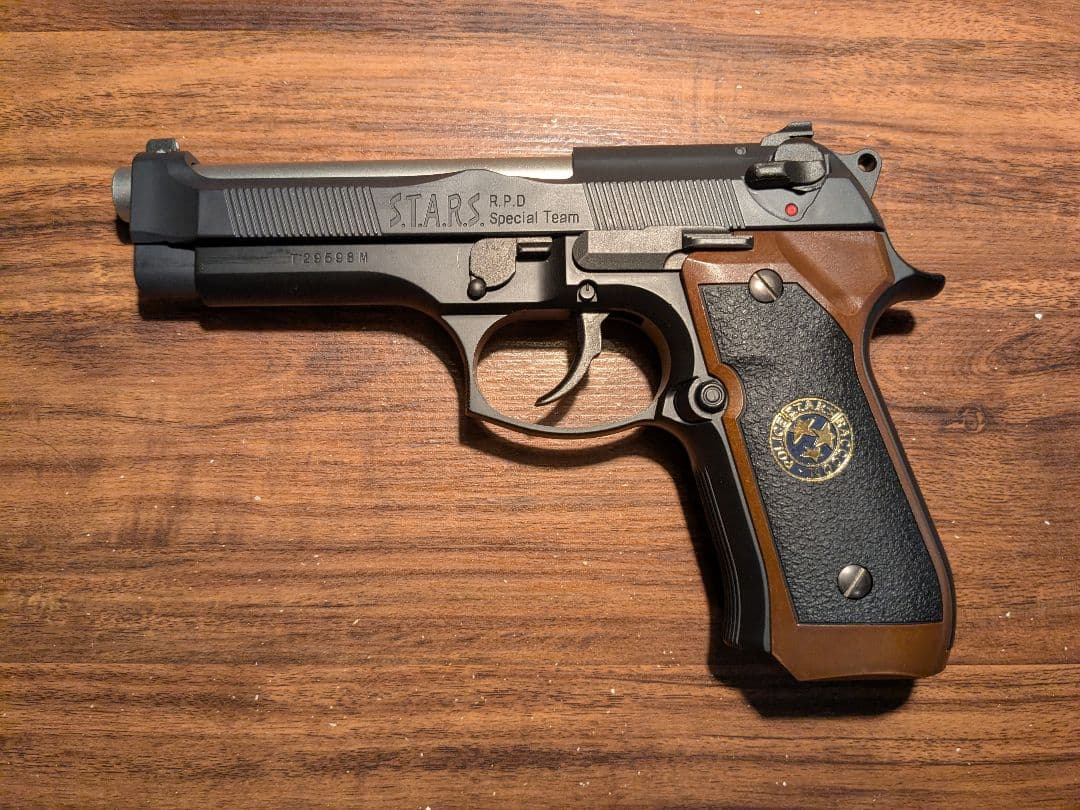 東京マルイ ガスブローバック　サムライエッジスタンダードモデル　M92F