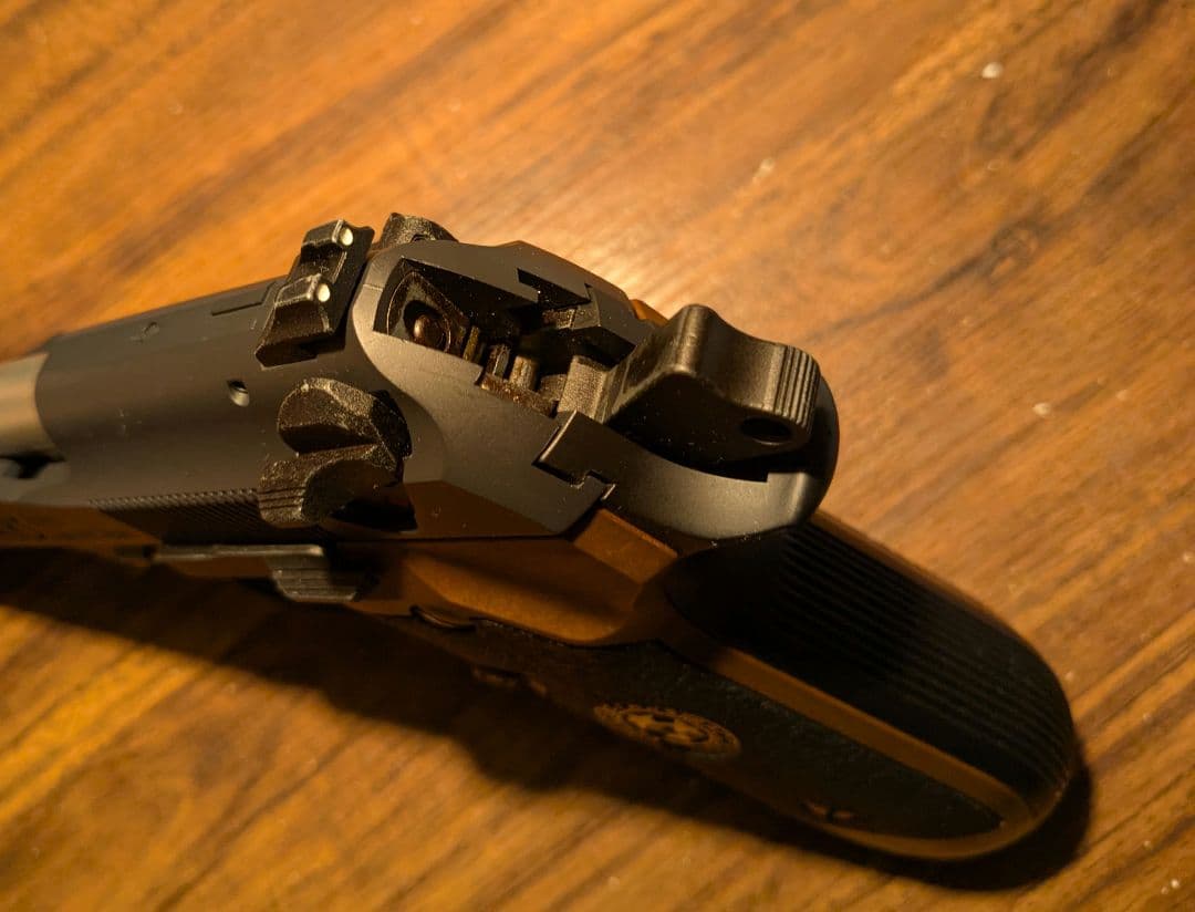 東京マルイ ガスブローバック　サムライエッジスタンダードモデル　M92F