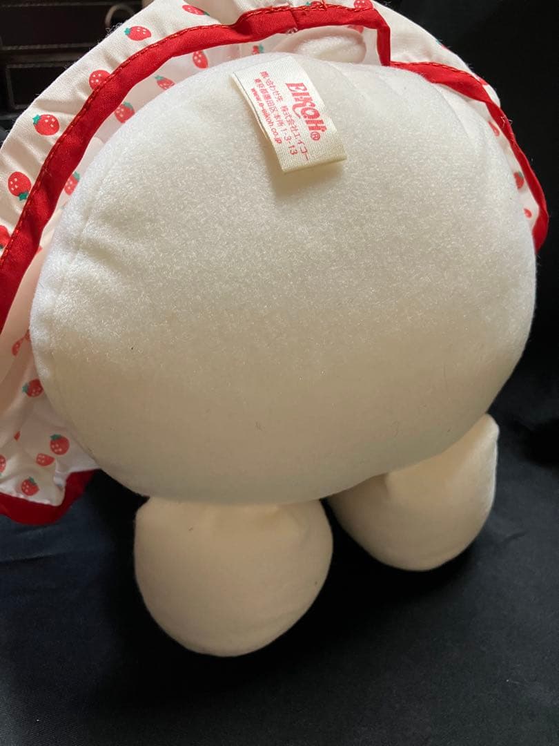 レア　ハローキティ いちご柄 ぬいぐるみ レトロ約30cm B2243