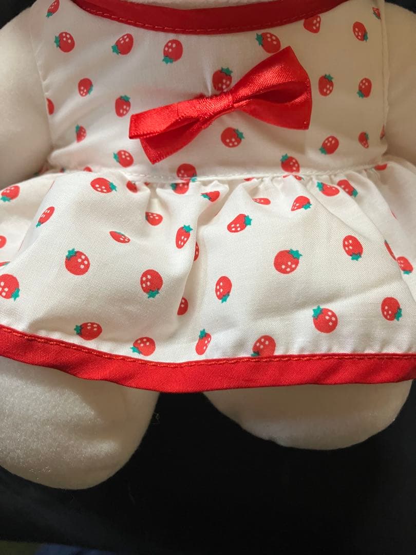 レア　ハローキティ いちご柄 ぬいぐるみ レトロ約30cm B2243