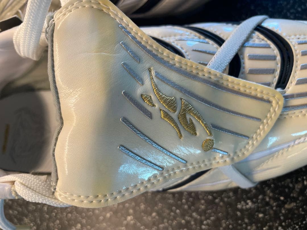 アディダス　プレデター　アブソリュート　ベッカムモデル　新品未使用