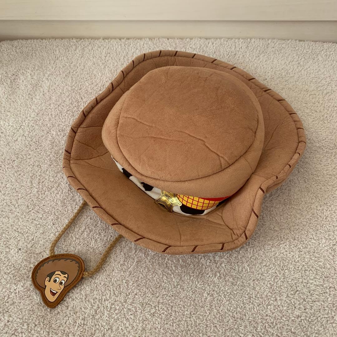 ディズニー　トイストーリー ジェシー ウッディ ファンキャップ ハット 被り物