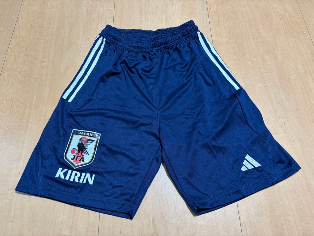 サッカー日本代表 トレーニングウェア 上下セット Lサイズ 2023年