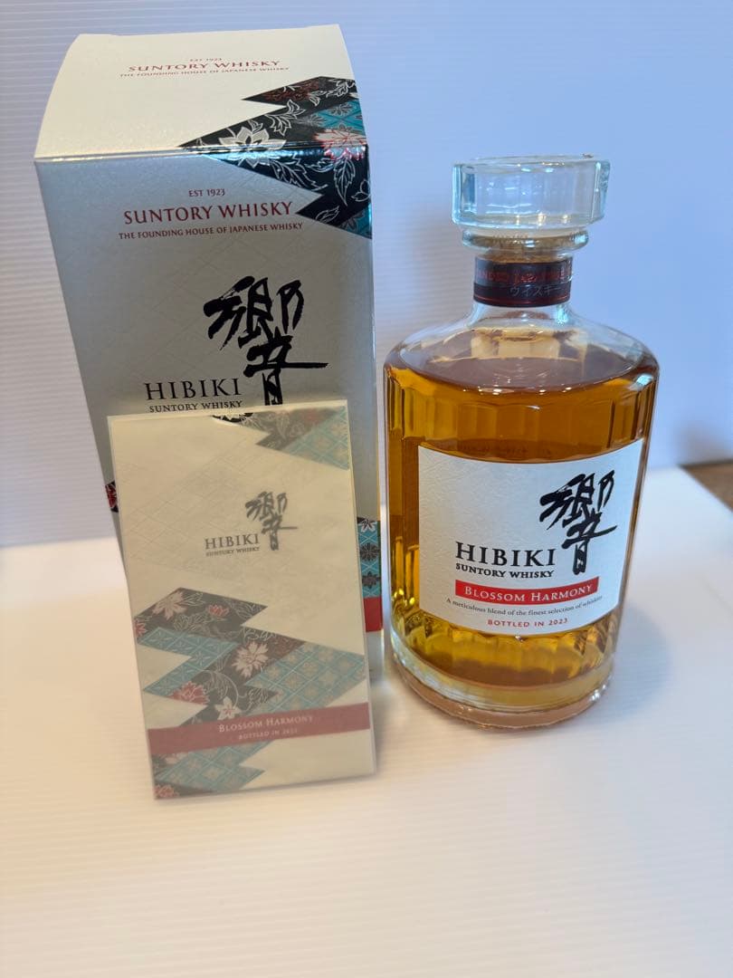 響　ブロッサムハーモニー2023ウイスキー サントリー