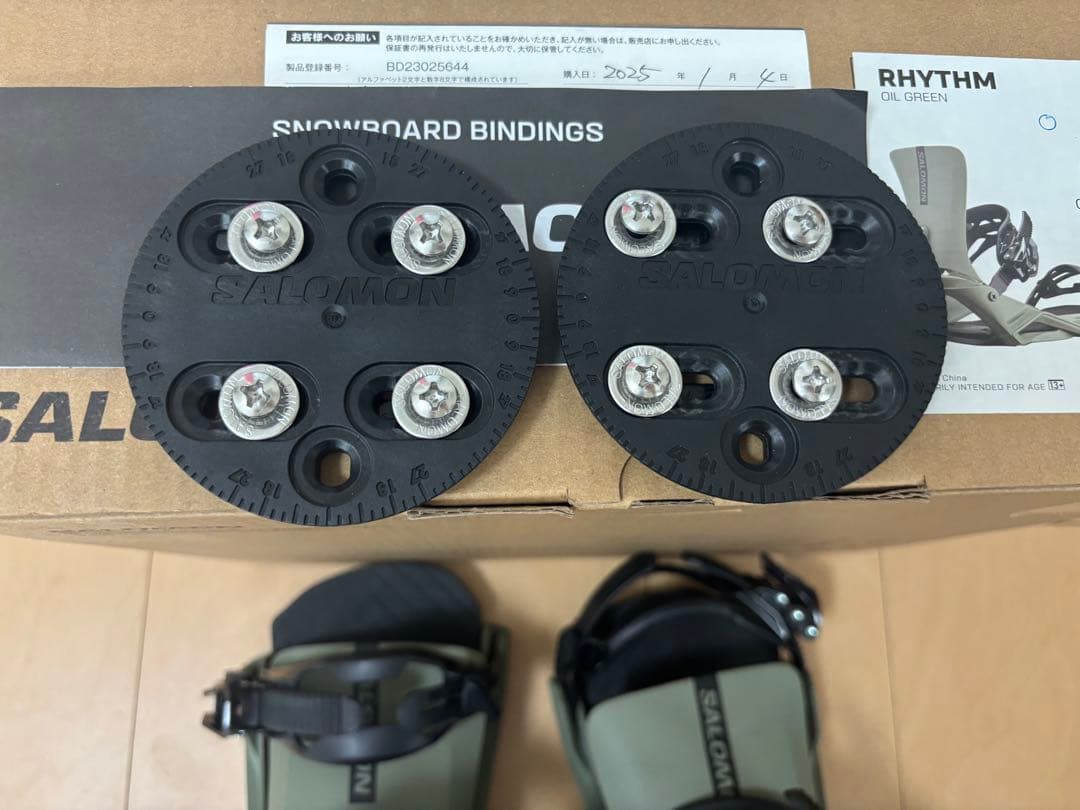 Salomon 23-24 RHYTHM M ビンディング スノボ