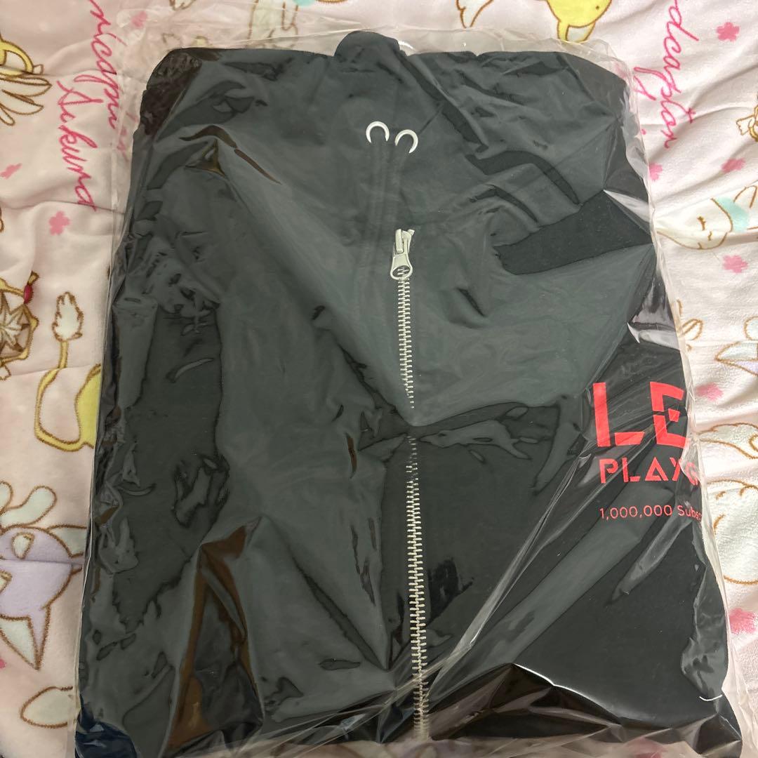 山田涼介 LEOパーカー Mサイズ