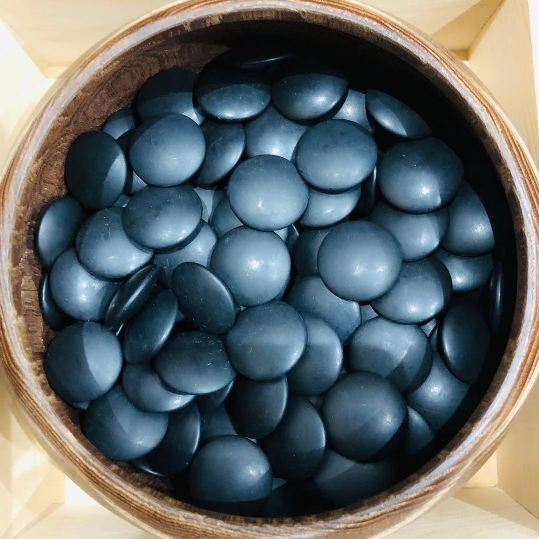 天然木 囲碁盤 蛤碁石セット 脚付 ヘソあり　5寸