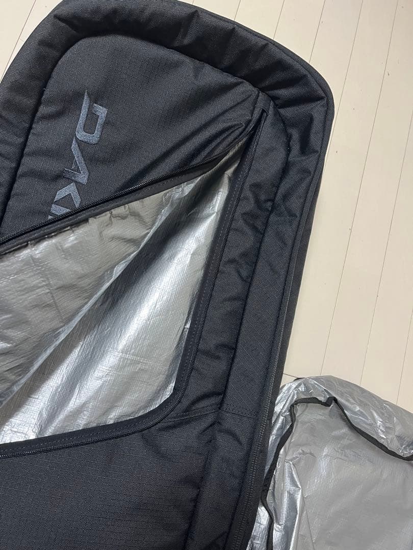 【良品】DAKINE ダカイン　日本正規品　スキーケース　スノーボードケース