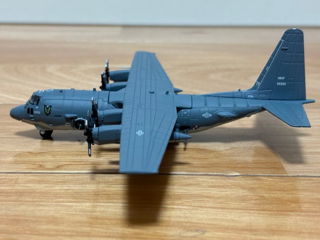1/200 AC-130U ハーキュリーズ ガンシップ ダイキャスト製 完成品