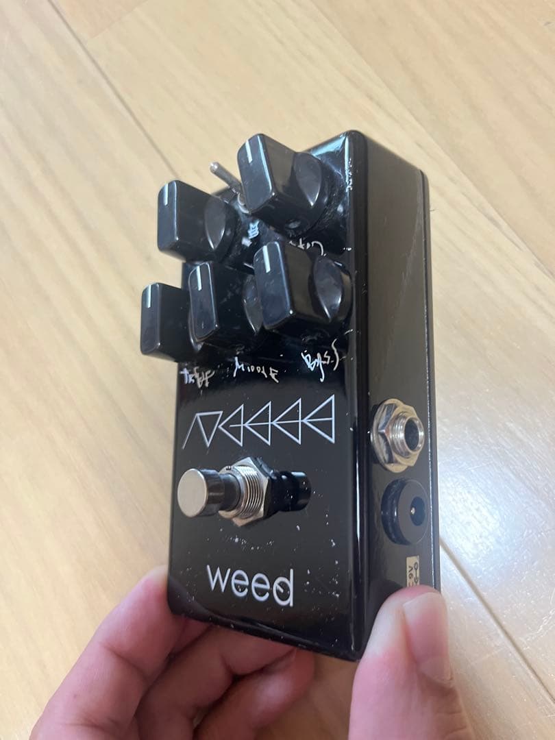 DIR EN GREY 薫　UGEEE weed ギターエフェクター