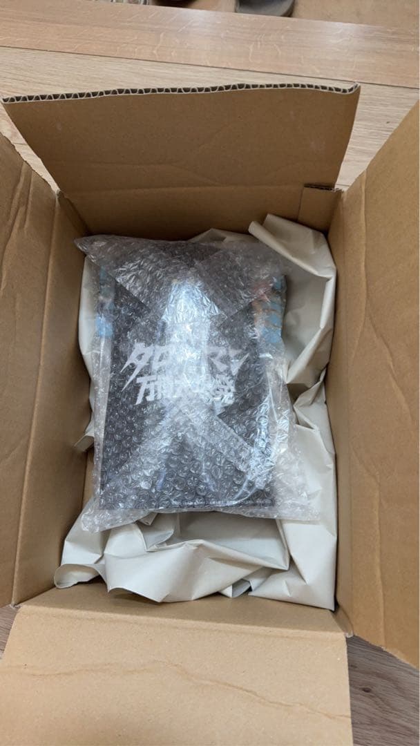 超復刻版タローマンソフビ人形 (ブラックタローマン) タローマンフィギュア