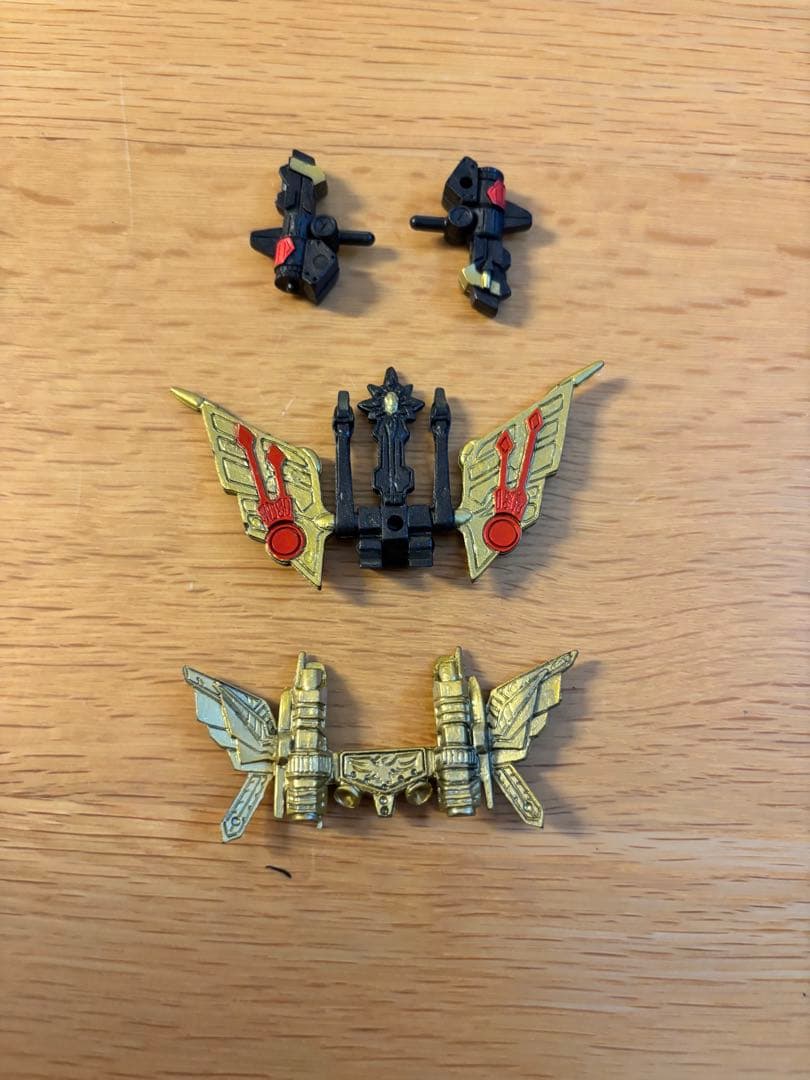 ア*ト様 ガン消し　武器　盾など多数