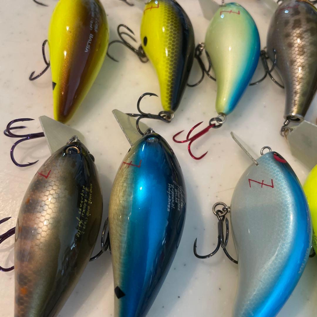③メガバス　ルアー18個