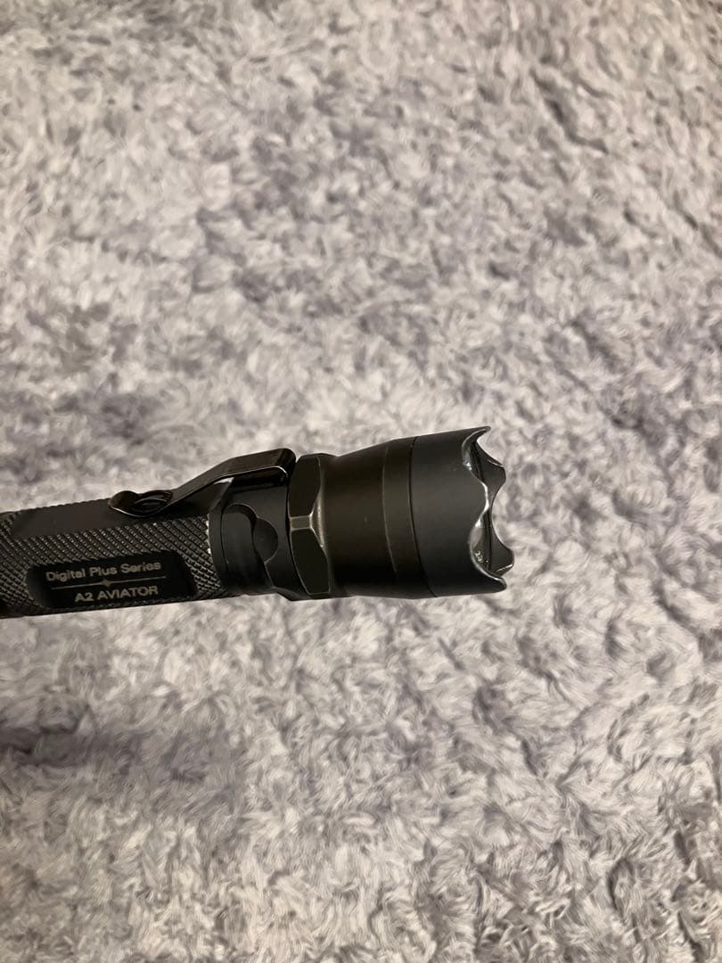 SUREFIRE A2 アビエーター 白LED