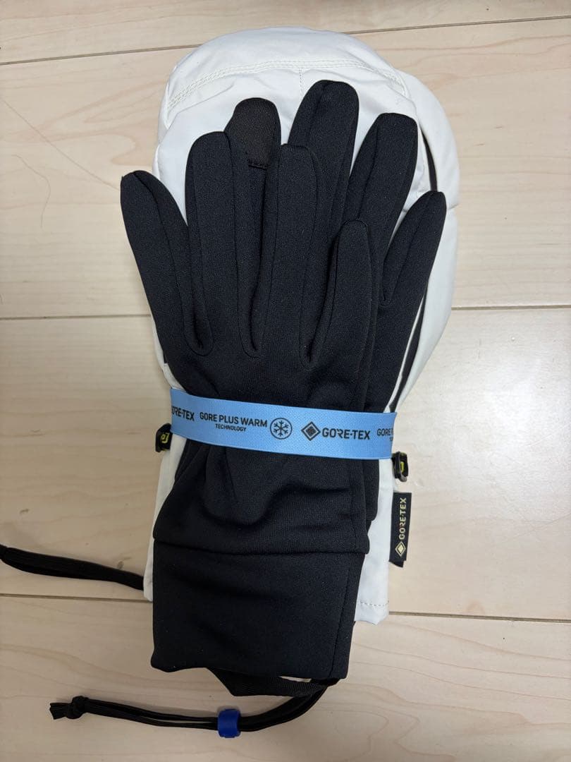BURTON GORE-TEX ミトングローブ ホワイト/ブラック　Sサイズ