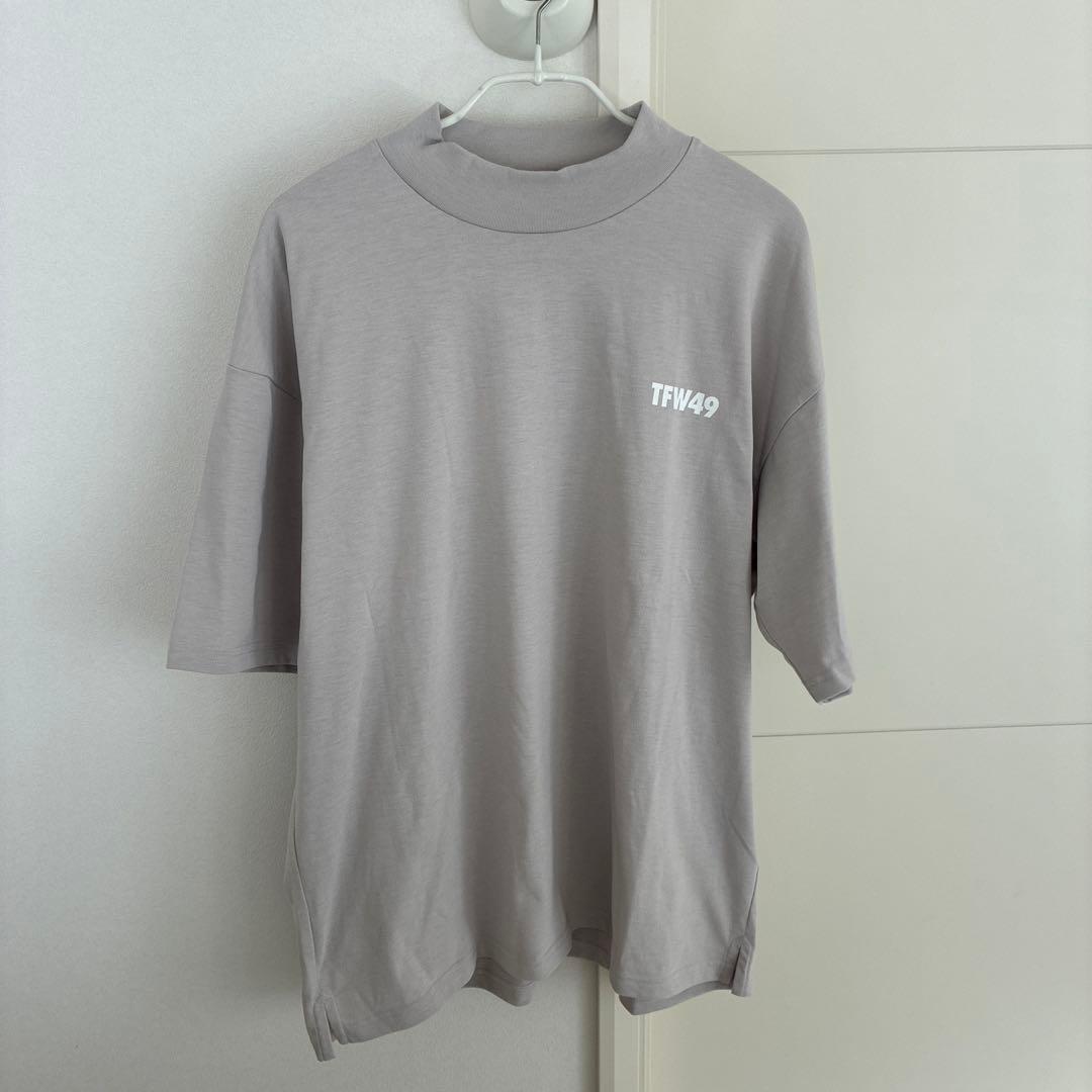 【新品未使用】TFW49半袖シャツ　Lサイズ