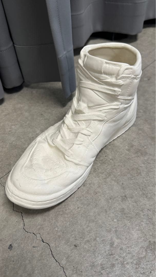 陶器 白 ジョーダン1モデル