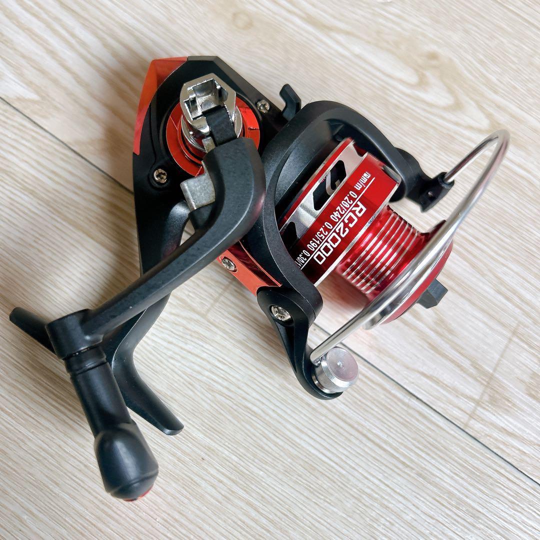 ROMASA RC2000 スピニングリール 赤黒