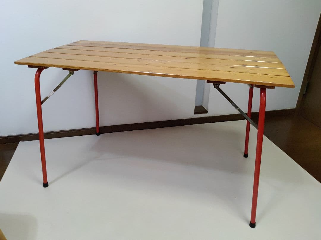 カステルメルリーノ アウトドアテーブル castelmerlino