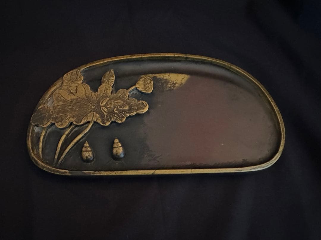 ★骨董 端渓硯 乾隆12年(1747年) 蓮に蛙と巻貝図★