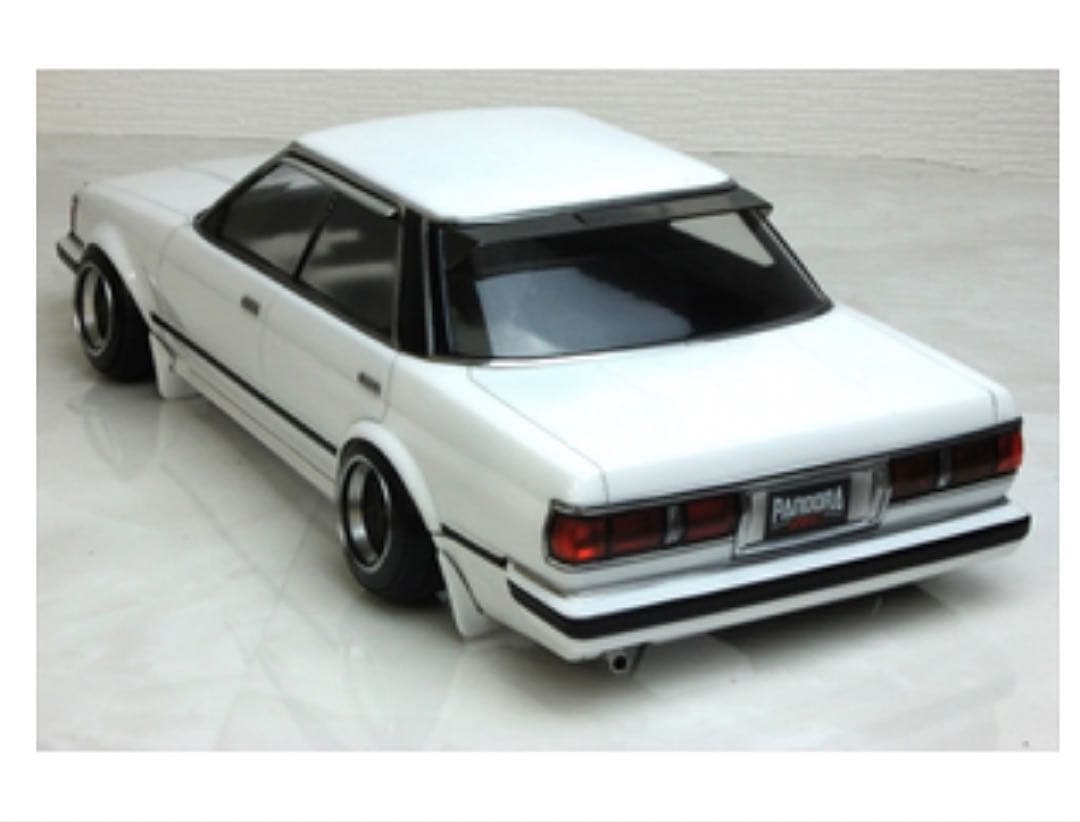 パンドラ トヨタ　マーク2 71　ドリフト　1/10 ラジコン　ボディレビン