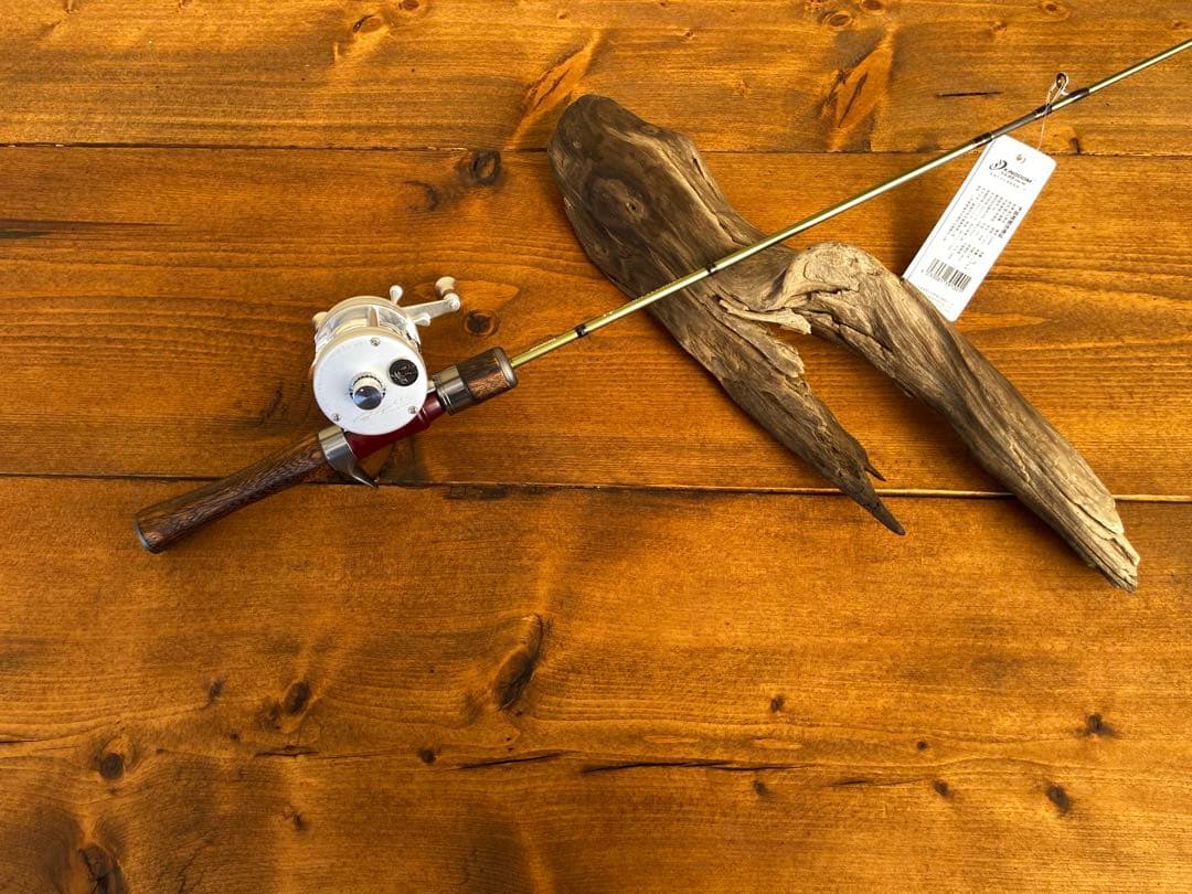 トラウトロッド　ベイトロッド　4ft7inch 渓流釣り　岩魚　ウッドグリップ