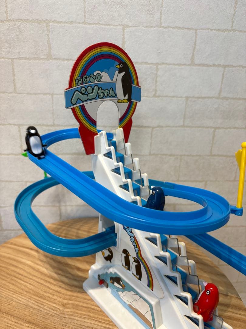 【当時物】電動おすべりペンちゃん　レトロおもちゃ　ペンギン　すべり台