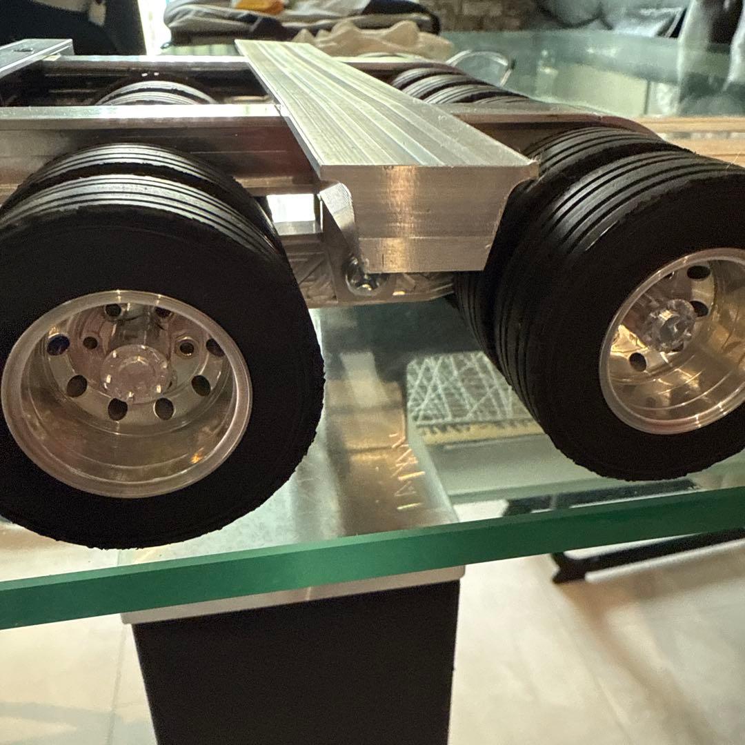 みっちゃんTAMIYAタミヤ1/14 R Cトレーラ16輪低床台車