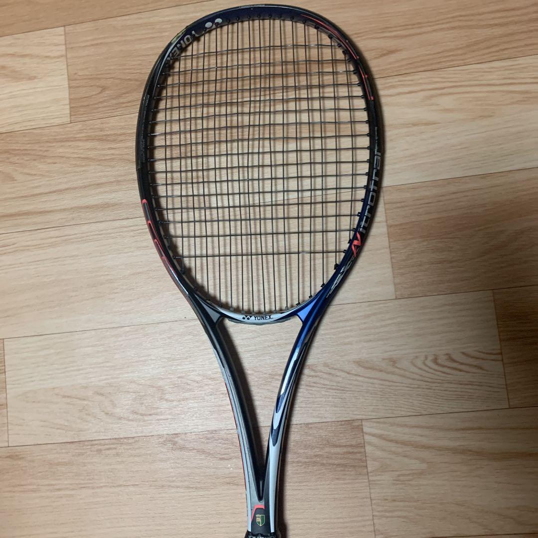 YONEX ネクシーガDUEL ガットYONEX  硬さ28