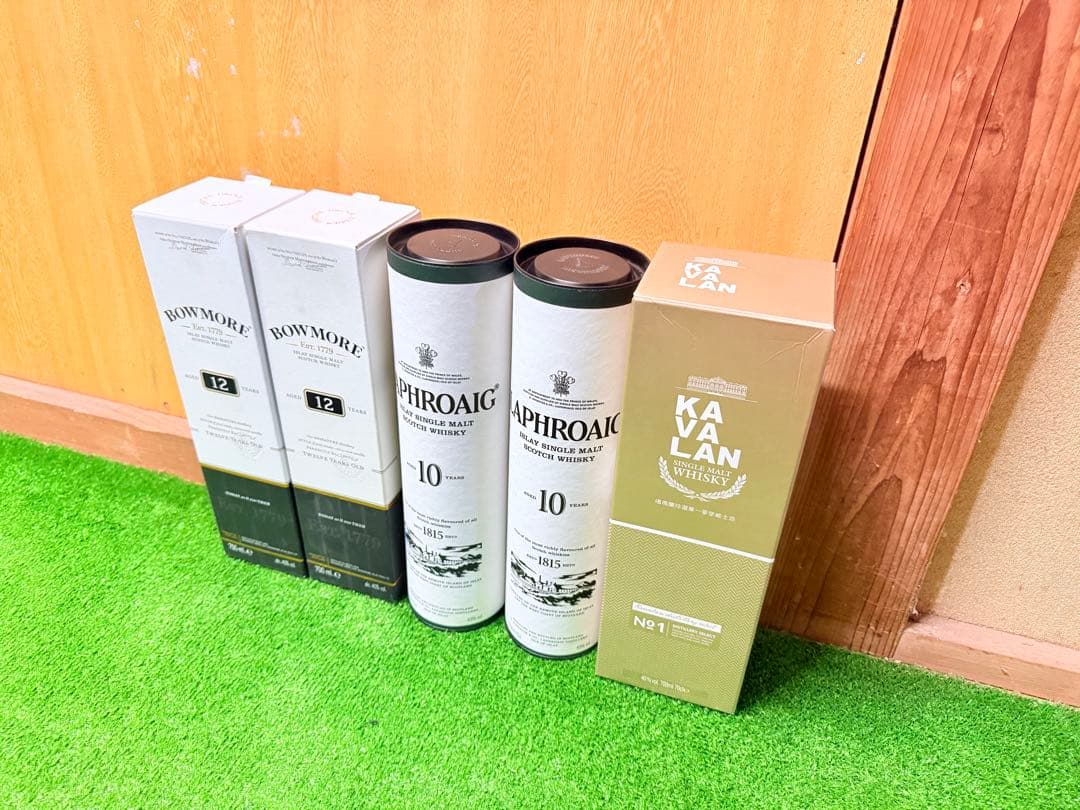 Bowmore 12年、Laphroaig 10年、Kavalan No.1