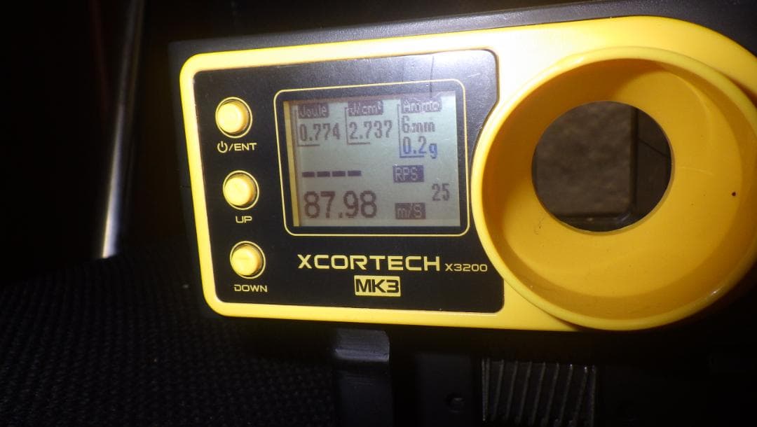 東京マルイ　M4電動ガン　スタンダード８7ｍ／ｓ　１８歳以上+多弾マガジン