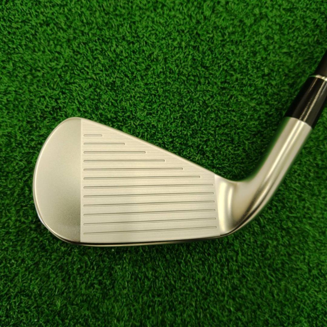 ZXiU Diamana 2U （S） ユーティリティ カーボン